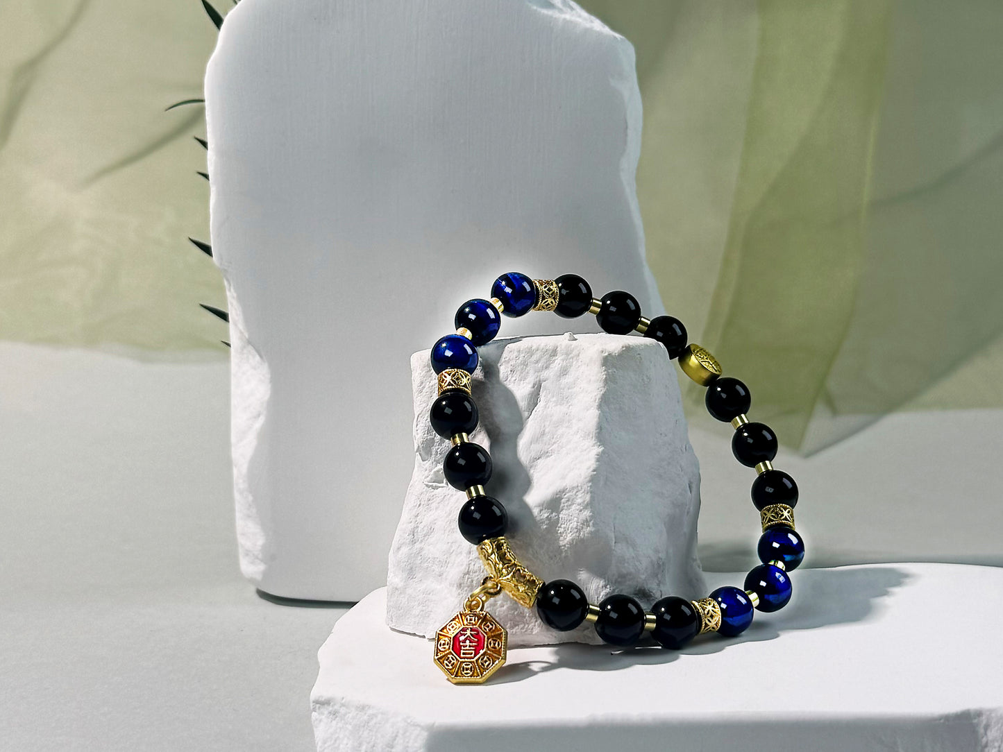 Taoist Women's Bracelet: Flowing Harmony & Cosmic Balance